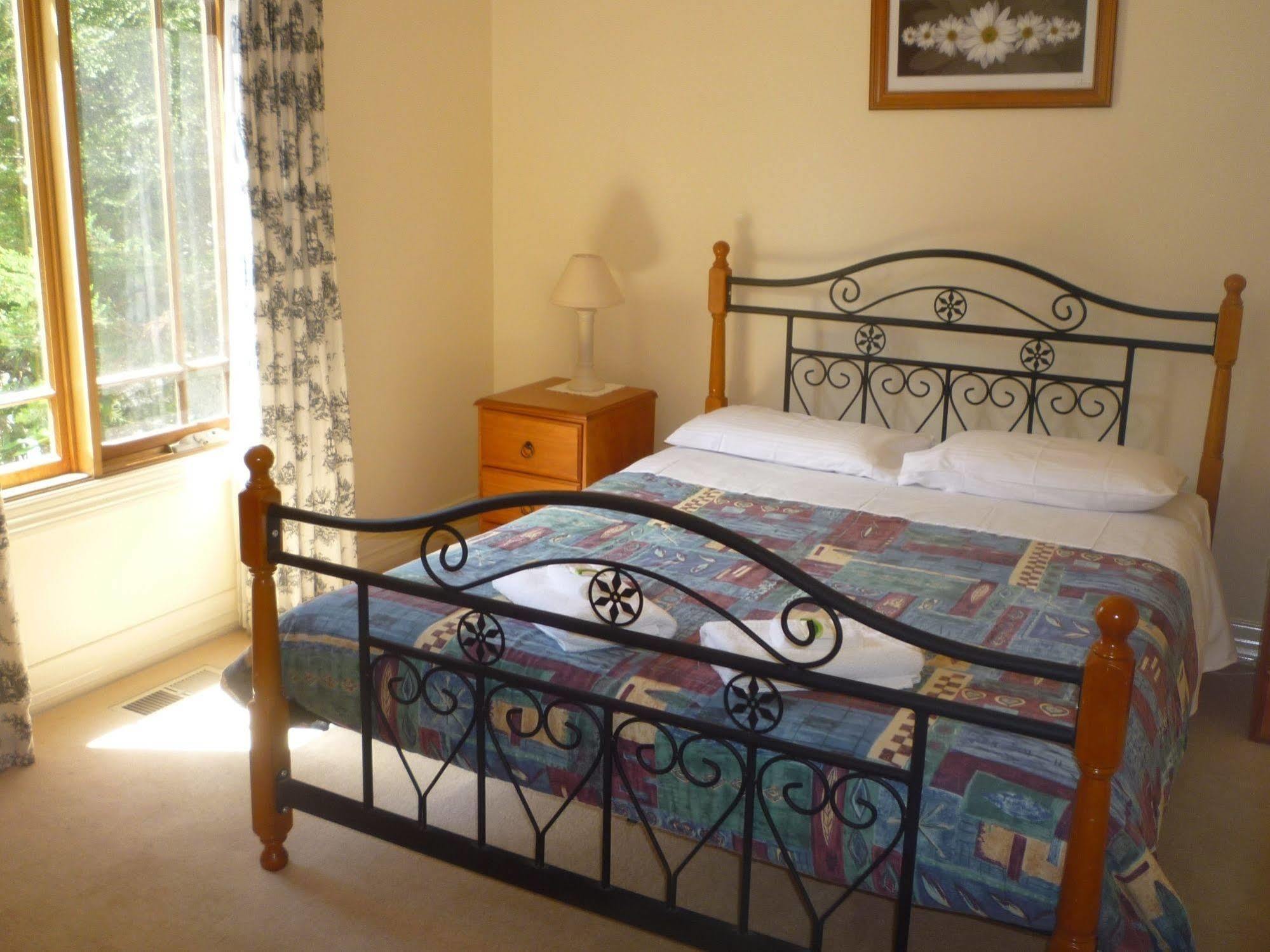 Whispering Pines Cottages وينتورث فولز المظهر الخارجي الصورة